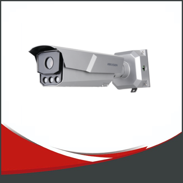 [SEGC-iDS-TCM803-HIPOE0832] CAMARA ANPR HIKVISION VARIFOCAL, 8MP, IP67, IK10, LENTE 8 A 32MM, IR 50MTS, SD 512BG, POE.