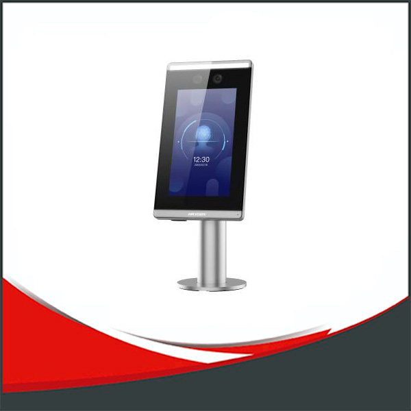 CONTROL DE ACCESO HIKVISION CON SOPORTE PARA BARRERAS PEATONALES, 50K DE ROSTROS.