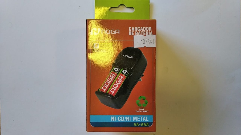 NOGA NET CARGADOR DE PILAS NOGANET - NG-516 - 2 PILAS AA / AAA