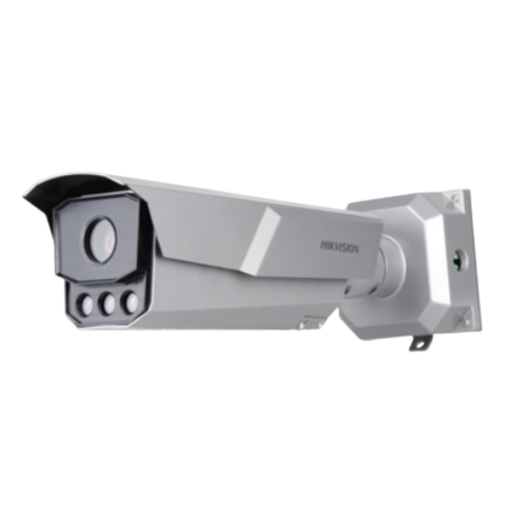 CAMARA HIKVISION IP ANPR 4MPX@25FPS, LENTE 8MM -32MM. VELOCIDAD DESDE 5 A 120KM/H. 0.001 LUX, H.265 H.264. 140DB WDR, 3D