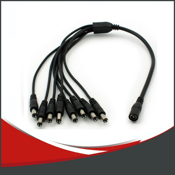 ADAPTADOR ALIMENTACIÓ1 MACHO A 8 HEMBRA DE 2,1MM